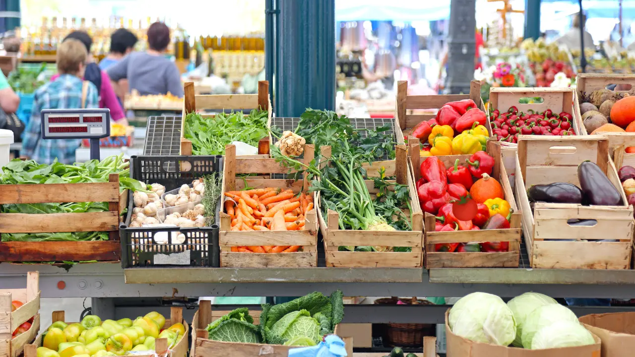 Al Aweer Central Fruit & Vegetable Market